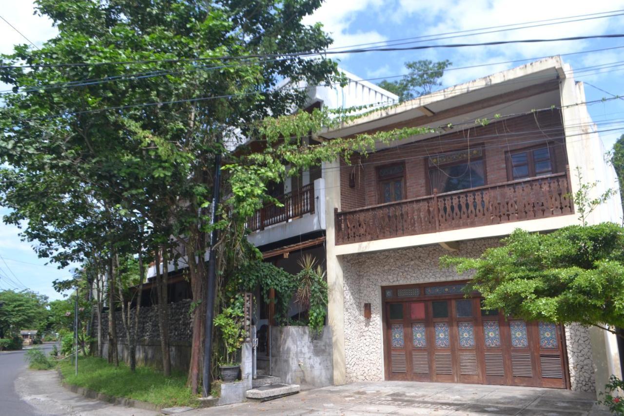 Hotel Batukaras Kalaras Exterior photo